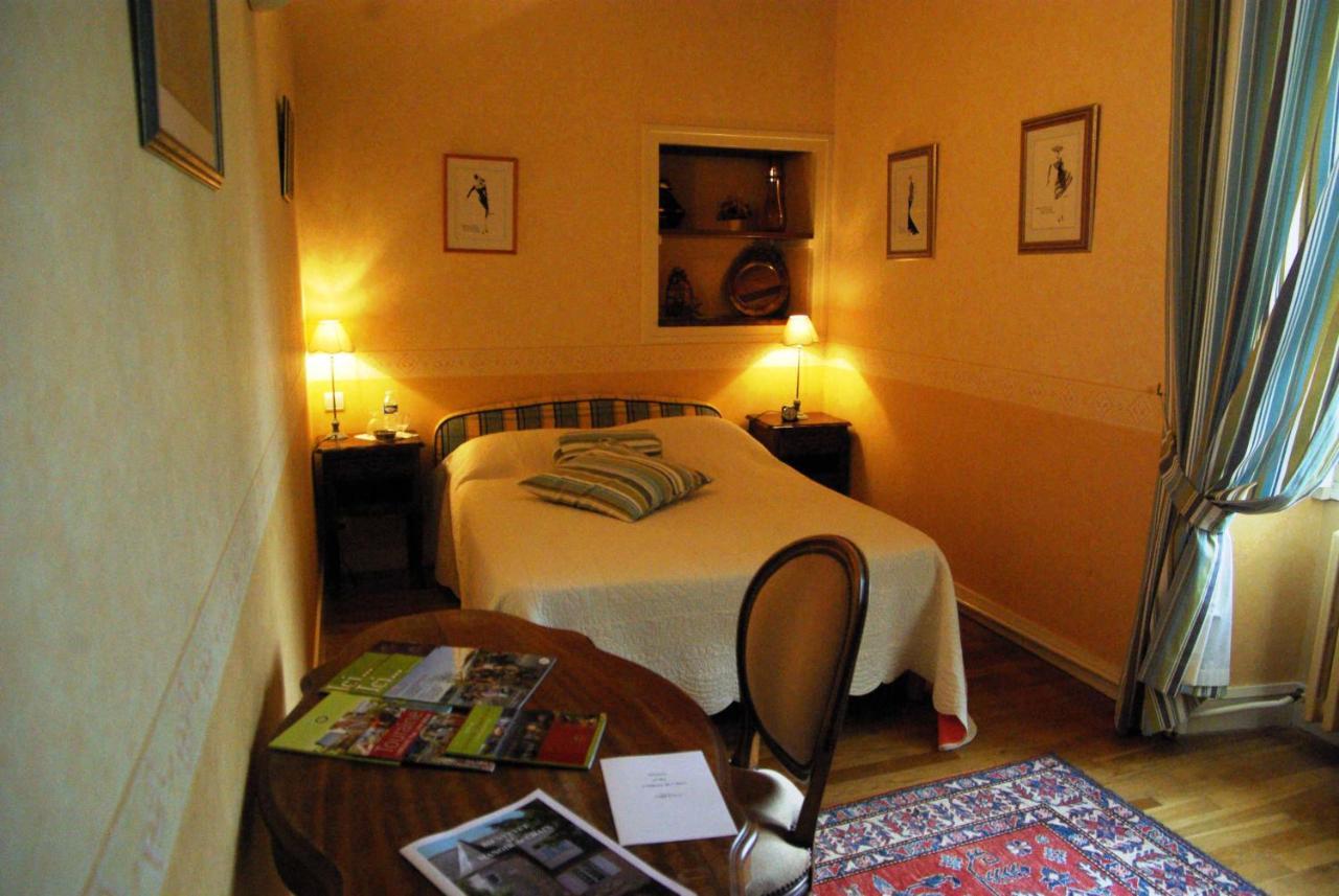 Manoir De Chaix Bed & Breakfast Truyes Exterior photo